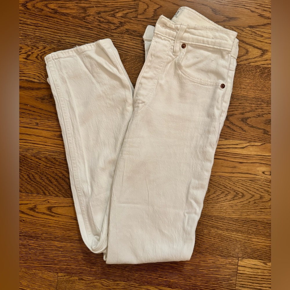 Abercrombie 90’s Straight jeans in white